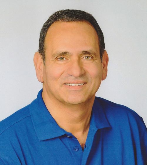 Dr Carlos SFEIR