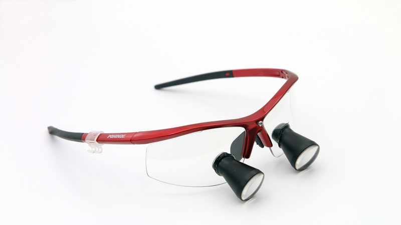 Loupes binoculaires avec monture sport